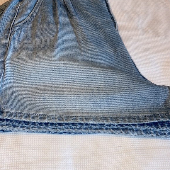 American Eagle paperbag belted waist mom shorts 2 - Picture 12 of 12